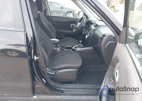 2018 Kia Soul z USA, uszkodzony, nr VIN KNDJN2A25J7899397